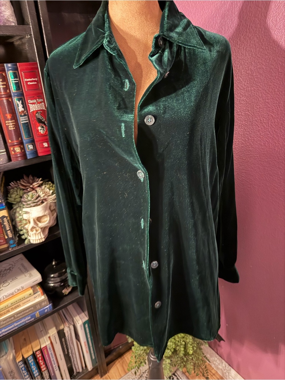 Women’s Velvet Button-Up top - Dark Hunter Green
